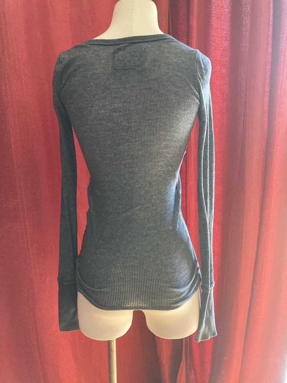 Abercrombie and Fitch Slim Ribbed Henley Long-Sleeve Top - charcoal - Picture 5 of 8